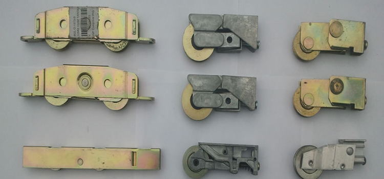 patio sliding door wheel replacement La Puente